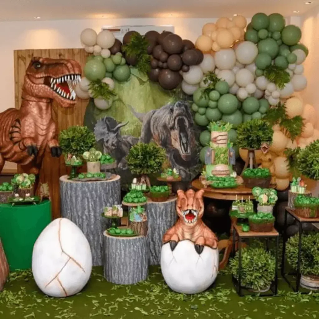 4 ejemplos para una decoracion sencilla para cumpleaños  Decoracion de  dinosaurios fiestas, Fiesta de cumpleaños de dinosaurio, Decoración de  fiestas infantiles